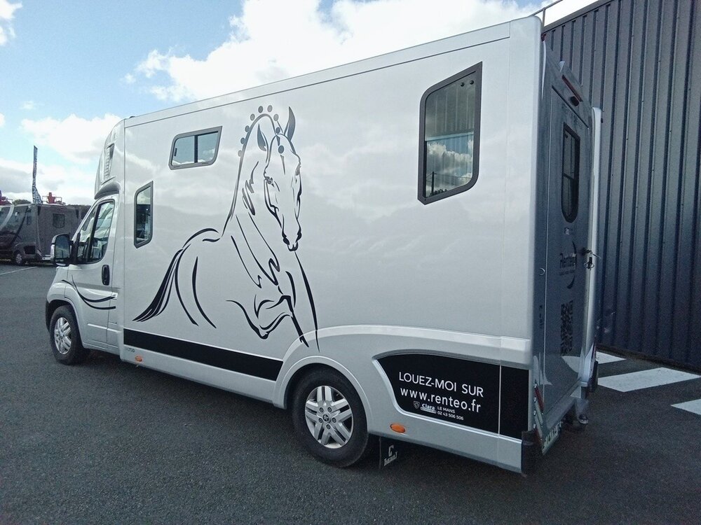 Occasion PEUGEOT Boxer BOXER VAN A CHEVAUX THEAULT 435 L3 HDI 165 - PREMIUM