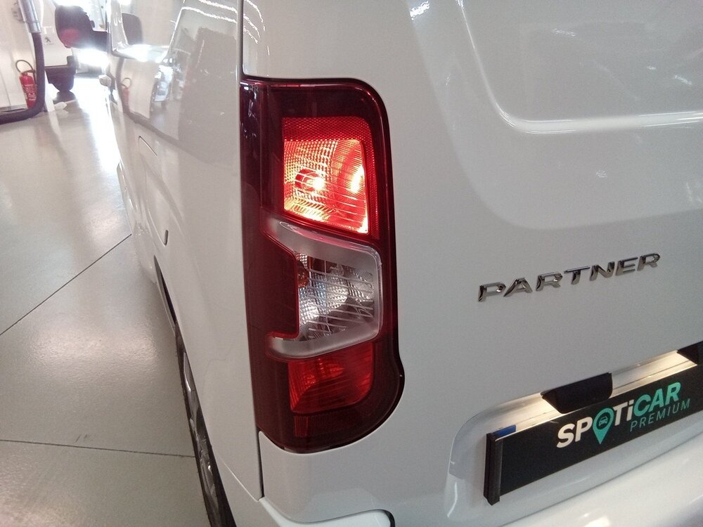 Occasion PEUGEOT Partner PARTNER FOURGON M 650 KG BLUEHDI 130 S&S EAT8