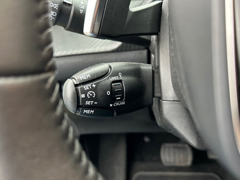 Occasion PEUGEOT 208 208 Hybrid 100 e-DCS6 - Active