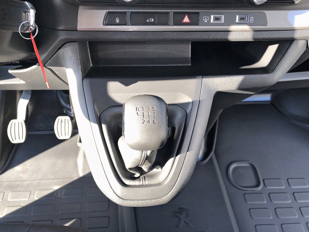 Occasion PEUGEOT Expert EXPERT FGN M BLUEHDI 145 BVM6