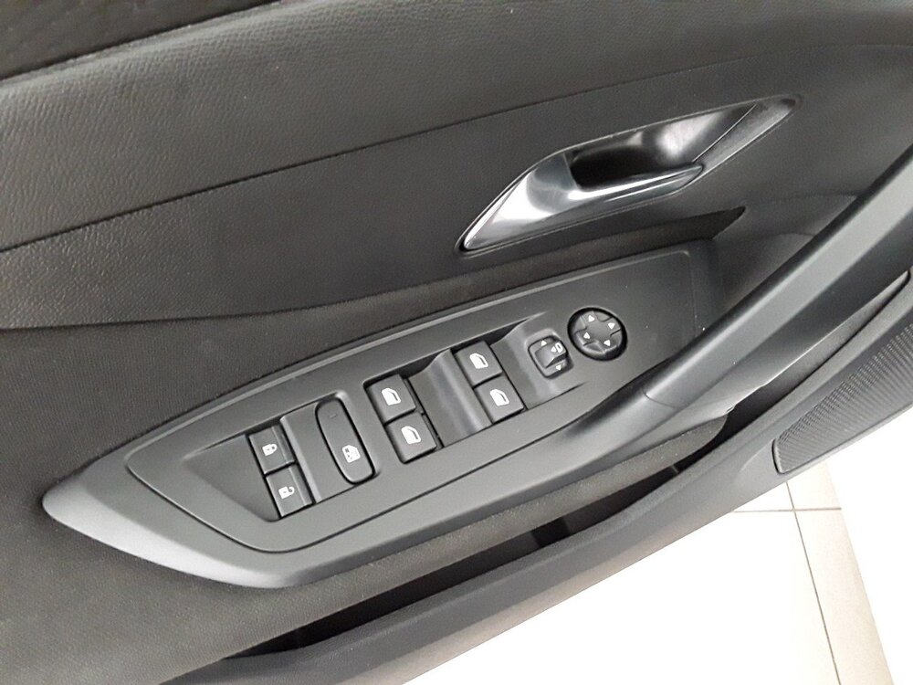 Occasion PEUGEOT 308 308 PHEV 180 e-EAT8 - Active Pack