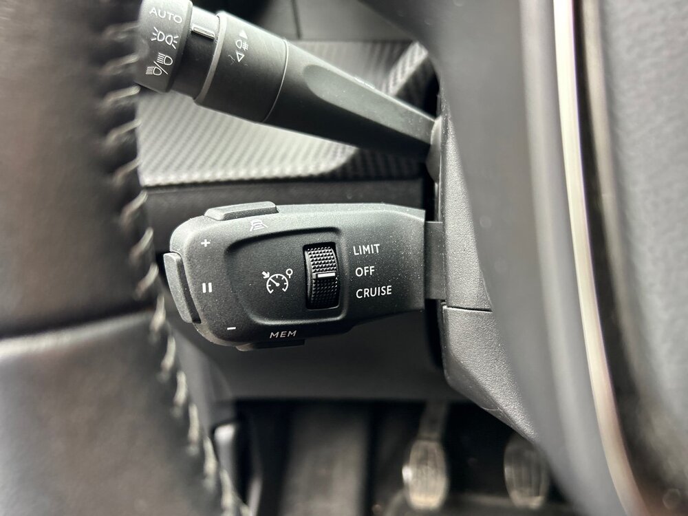 Occasion PEUGEOT 208 208 PureTech 100 S&S BVM6 - Allure Pack