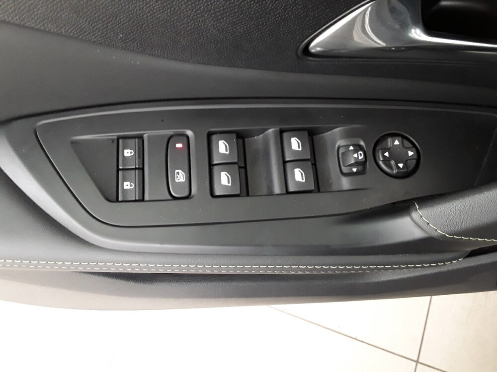 Occasion PEUGEOT 308 308 SW PureTech 130ch S&S EAT8 - GT