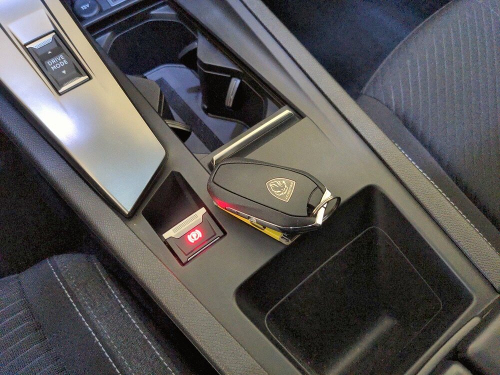 Occasion PEUGEOT 308 308 PHEV 180 e-EAT8 - Active Pack