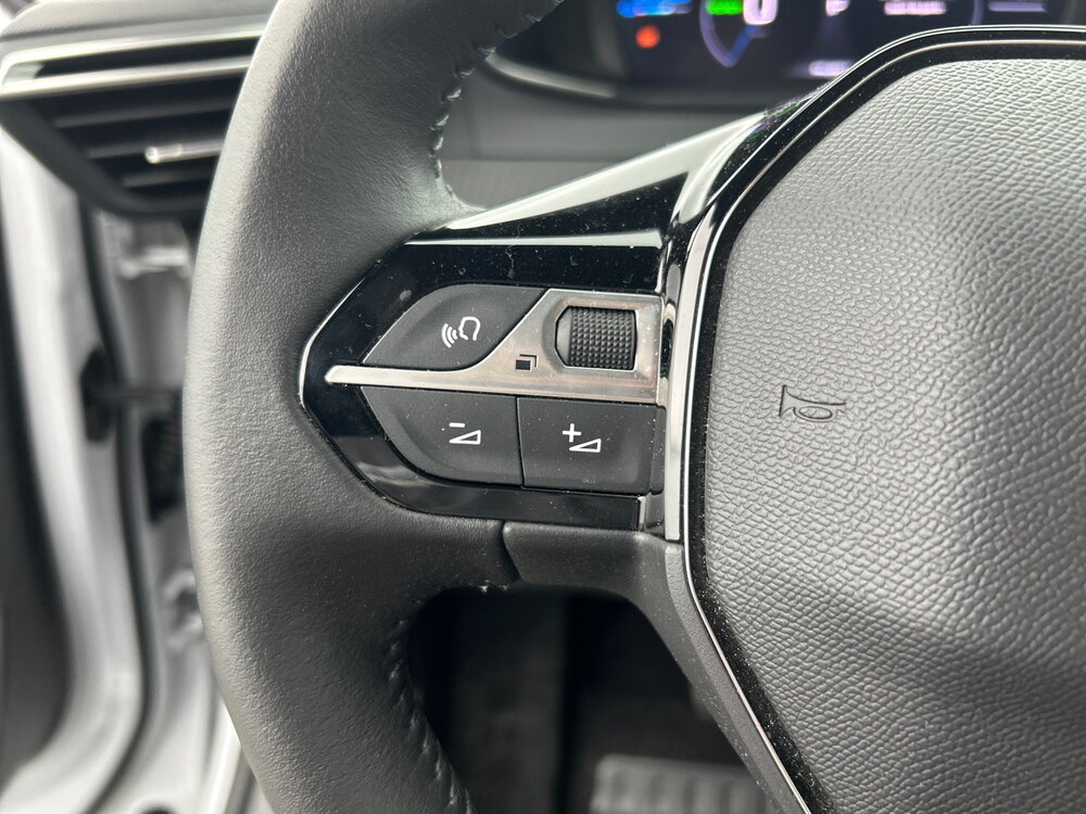 Occasion PEUGEOT 2008 2008 Electrique 54 kWh 156 ch - Allure