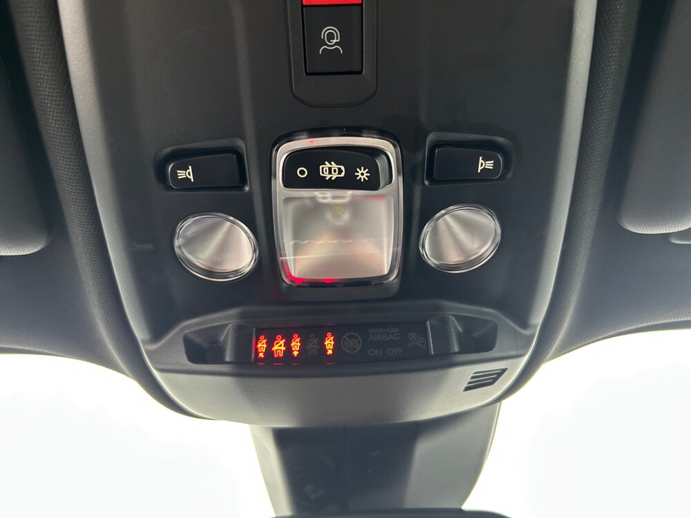 Occasion PEUGEOT 2008 2008 Electrique 54 kWh 156 ch - Allure