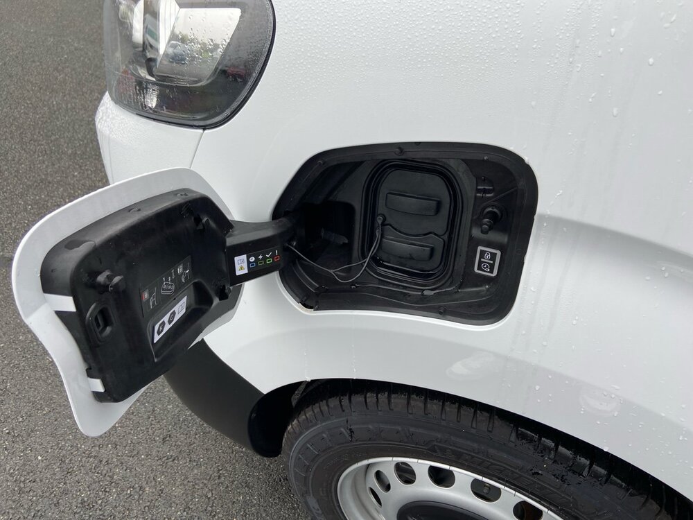 Occasion CITROEN Jumpy E-JUMPY FGN M 100 KW (136 CH) BATTERIE 75 KWH