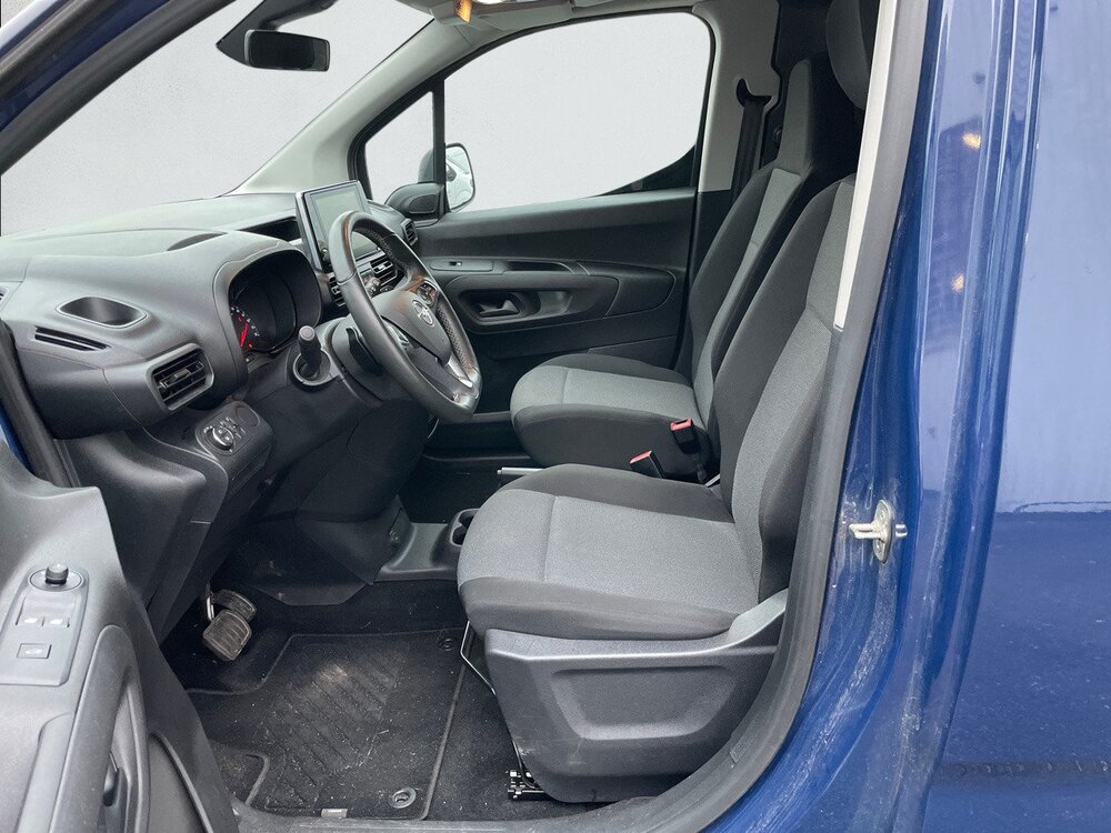 Occasion OPEL Combo COMBO CARGO 1.5 130 CH S/S L1H1 1000 KG BVA8 - PACK BUSINESS