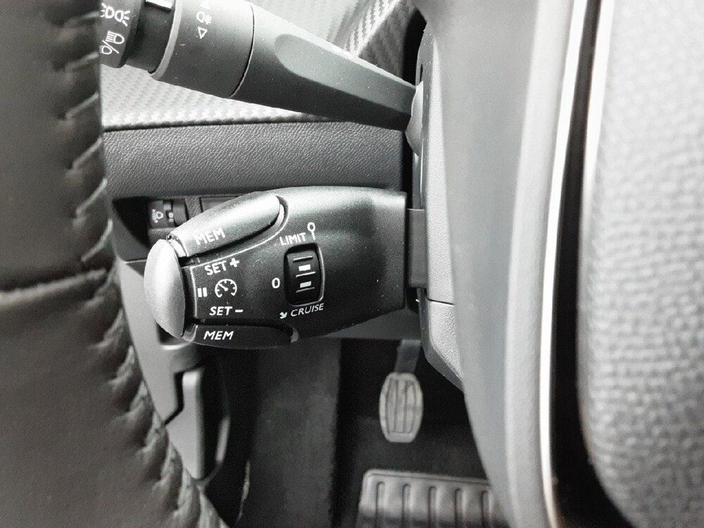 Occasion PEUGEOT 2008 2008 PureTech 100 S&S BVM6 - Active