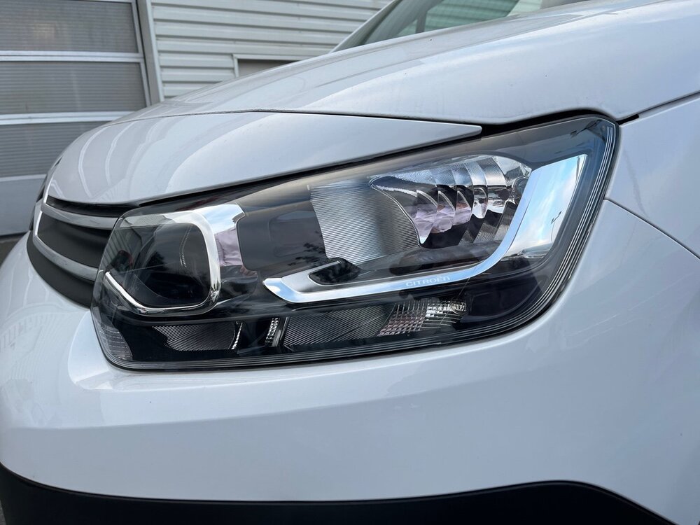 Occasion CITROEN Berlingo Berlingo Van Fourgon Taille M 800kg Moteur électrique 136 ch