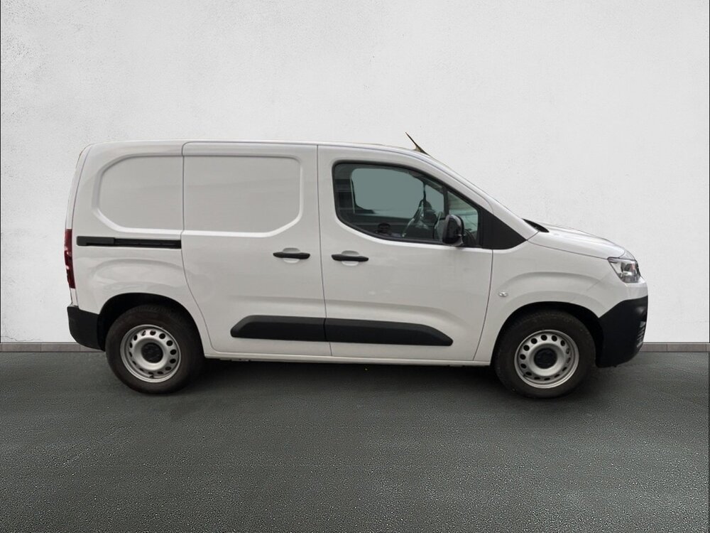 Occasion CITROEN Berlingo Berlingo Van Fourgon Taille M 800kg Moteur électrique 136 ch