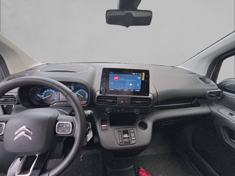 Occasion CITROEN Berlingo Berlingo Van Fourgon Taille M 800kg Moteur électrique 136 ch