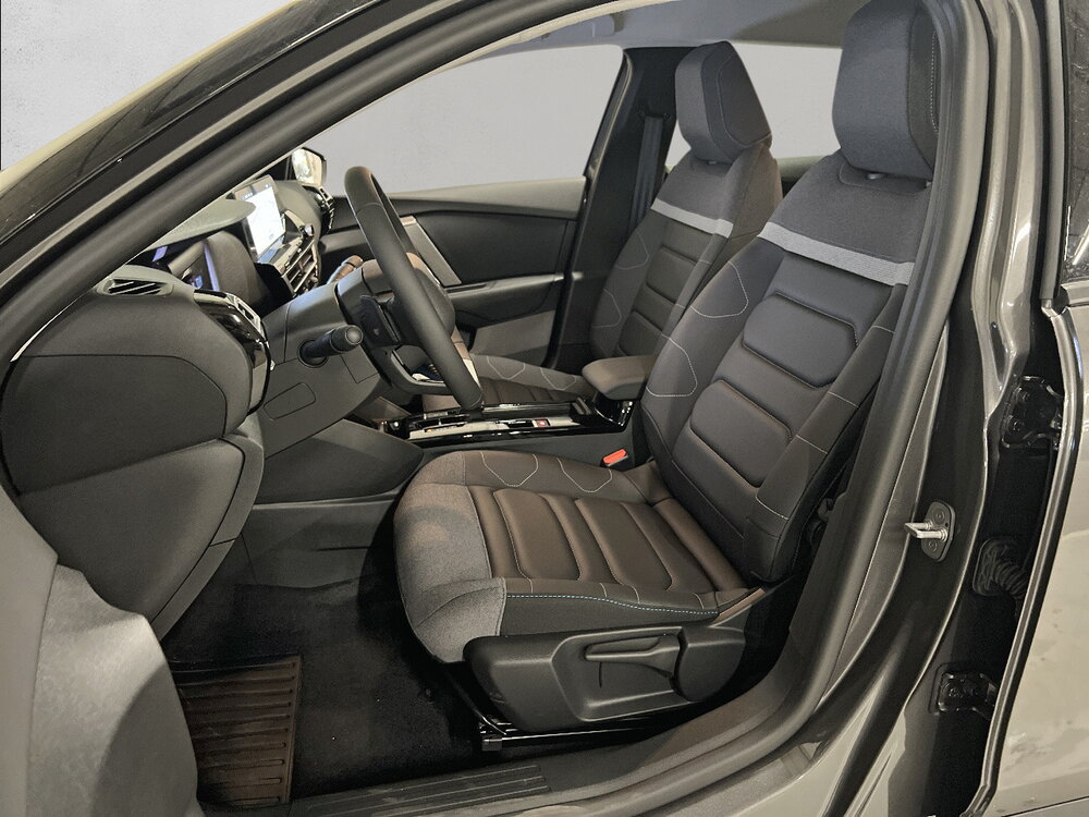 Occasion CITROEN C4 C4 PureTech 130 EAT8 - Plus