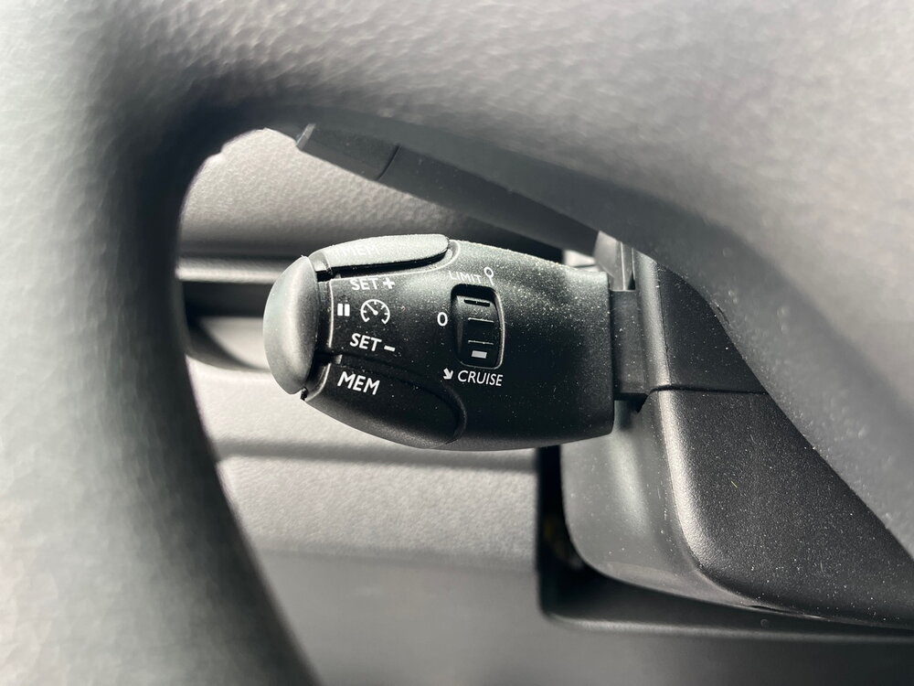 Occasion CITROEN Jumpy E-JUMPY FGN M 100 KW (136 CH) BATTERIE 75 KWH