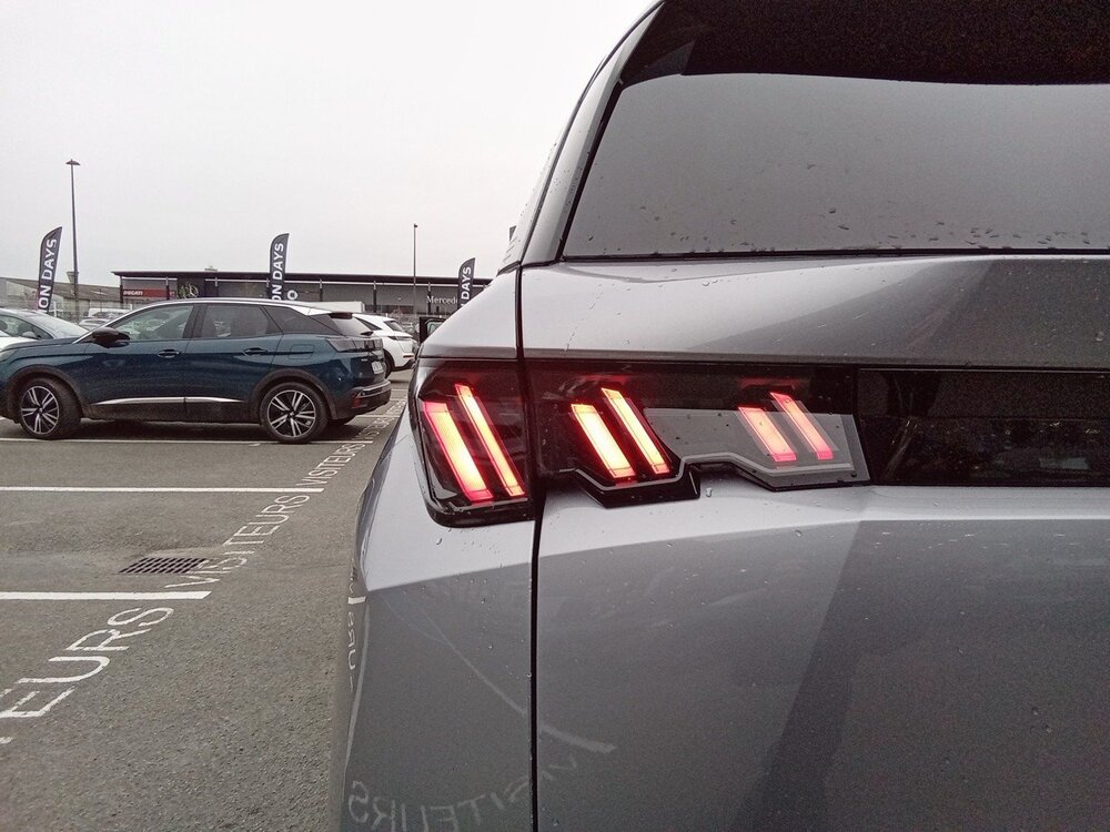 Occasion PEUGEOT 5008 5008 Electrique 73 kWh 210 ch - Allure