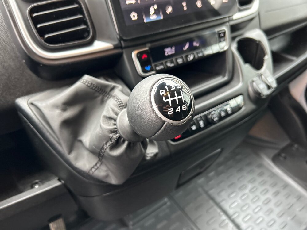 Occasion PEUGEOT Boxer BOXER FOURGON TOLE 3.3 T L2H2 BLUEHDI 140 S&S BVM6