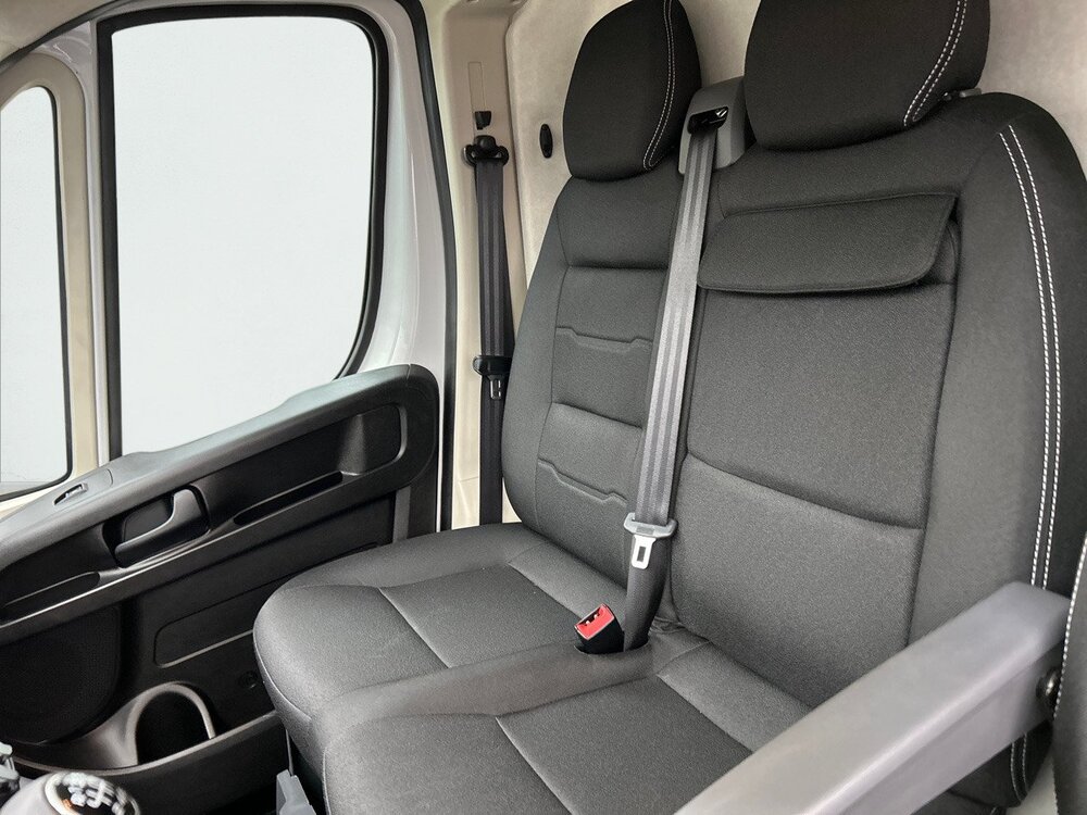Occasion PEUGEOT Boxer BOXER FOURGON TOLE 3.3 T L2H2 BLUEHDI 140 S&S BVM6