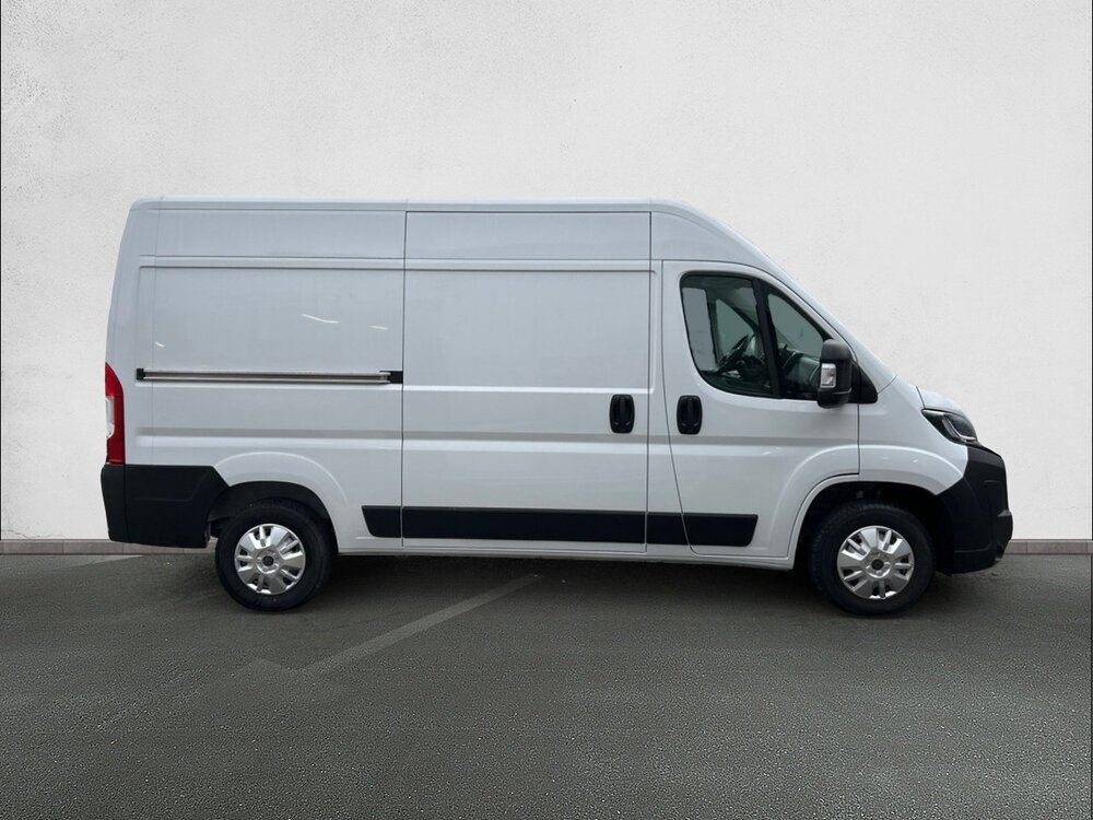 Occasion PEUGEOT Boxer BOXER FOURGON TOLE 3.3 T L2H2 BLUEHDI 140 S&S BVM6