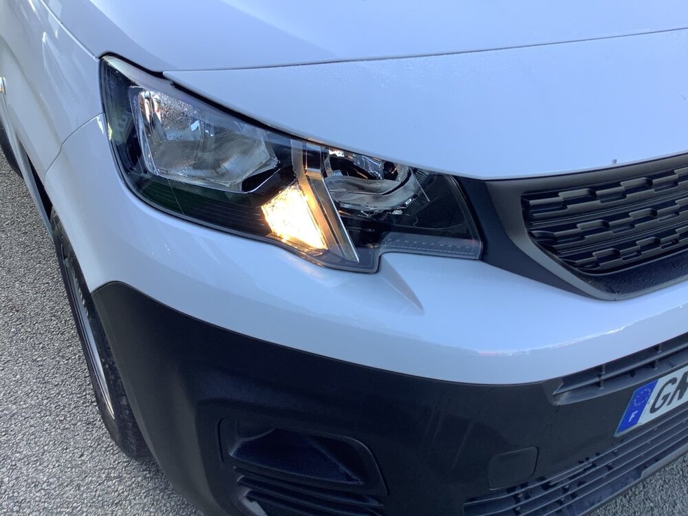 Occasion PEUGEOT Partner PARTNER FOURGON M 650 KG BLUEHDI 100 S&S BVM6