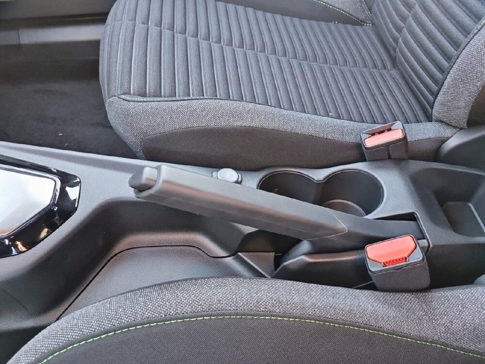 Occasion PEUGEOT 2008 2008 Hybrid 136 e-DCS6 - Active