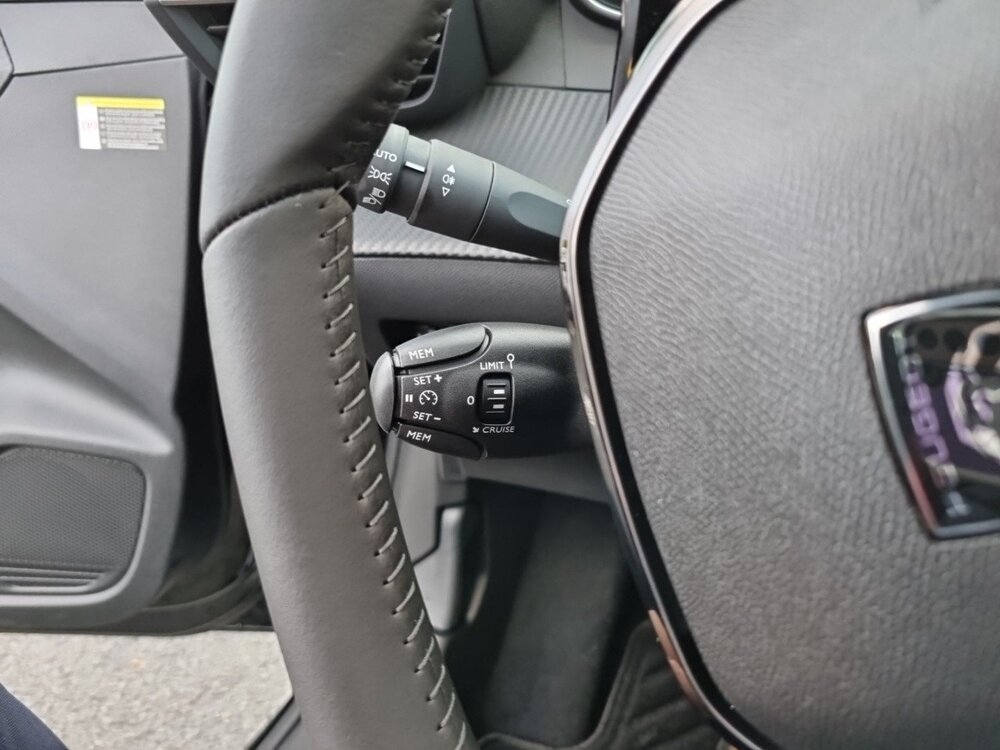 Occasion PEUGEOT 208 208 PureTech 100 S&S BVM6 - Allure