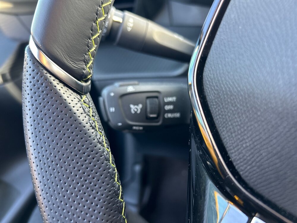 Occasion PEUGEOT 208 208 Electrique 51 kWh 156ch - GT