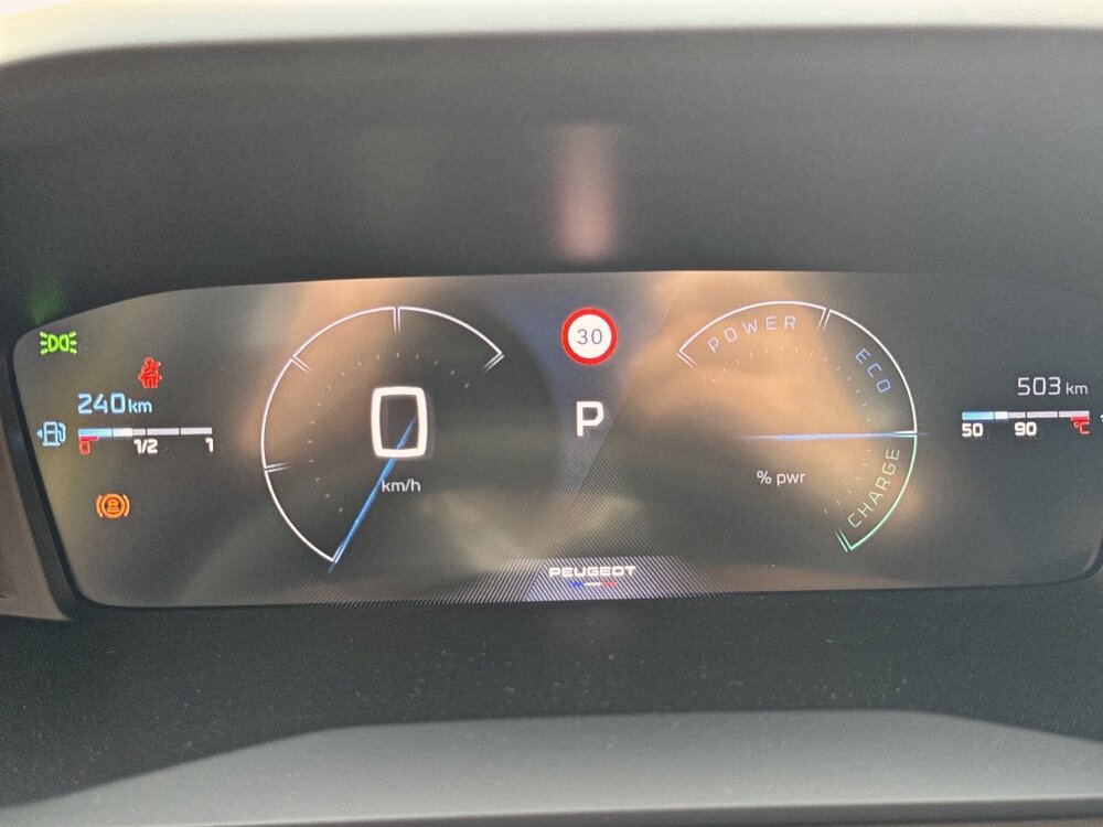 Occasion PEUGEOT 208 208 Hybrid 100 e-DCS6 - Allure