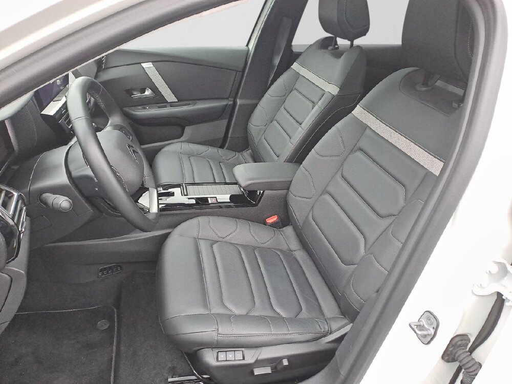 Occasion CITROEN C4 X e-C4 X 136 ch Automatique - Shine