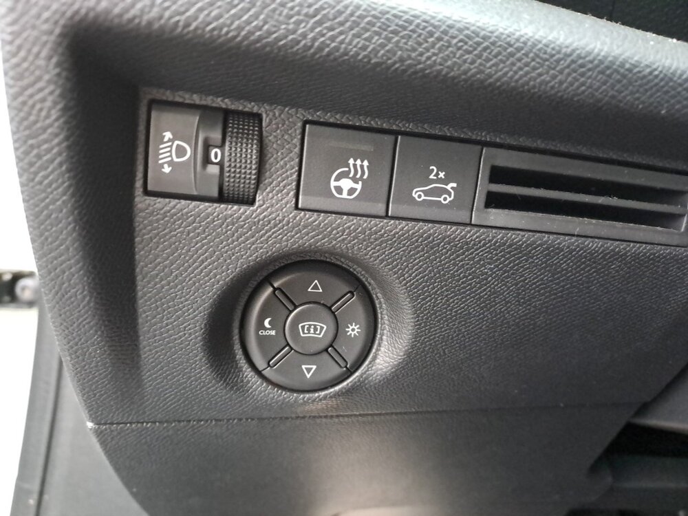 Occasion CITROEN C4 X e-C4 X 136 ch Automatique - Shine