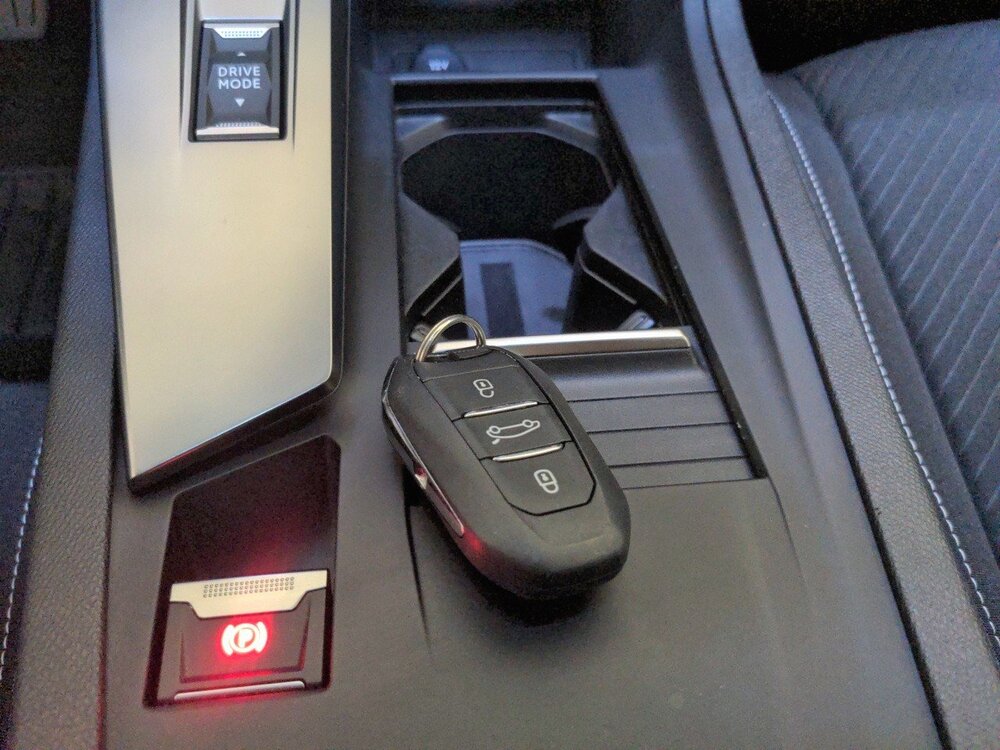 Occasion PEUGEOT 308 308 PHEV 180 e-EAT8 - Active Pack