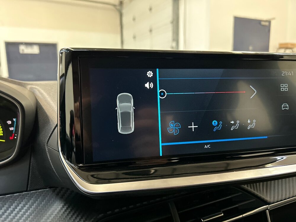 Occasion PEUGEOT 208 208 Hybrid 100 e-DCS6 - Style