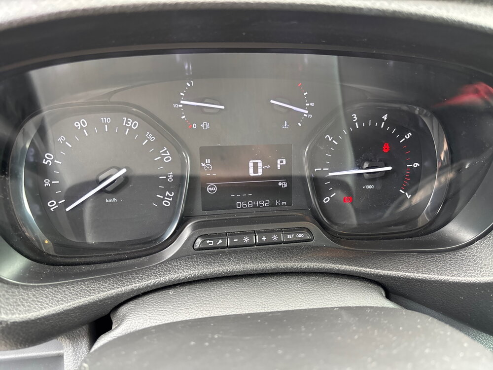 Occasion PEUGEOT Expert EXPERT FGN TOLE STANDARD BLUEHDI 145 S&S EAT8 - ASPHALT