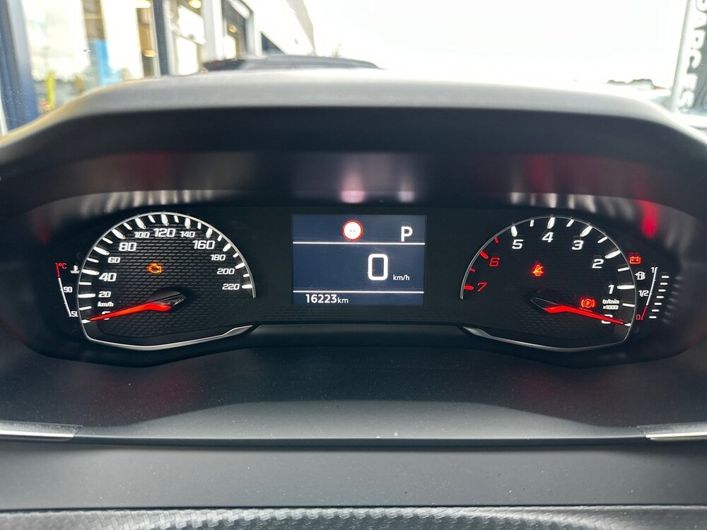 Occasion PEUGEOT 208 208 PureTech 100 S&S EAT8 - Allure