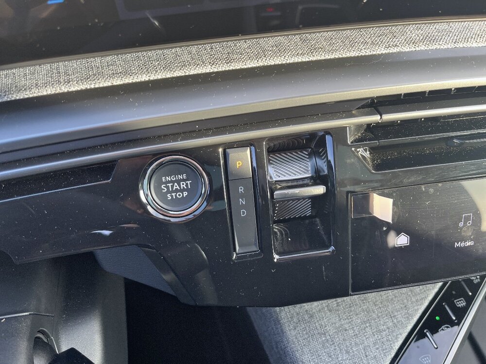 Occasion PEUGEOT 5008 5008 Electrique 73 kWh 210 ch - GT