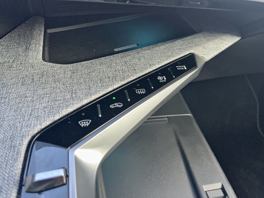 Occasion PEUGEOT 5008 5008 Electrique 73 kWh 210 ch - GT