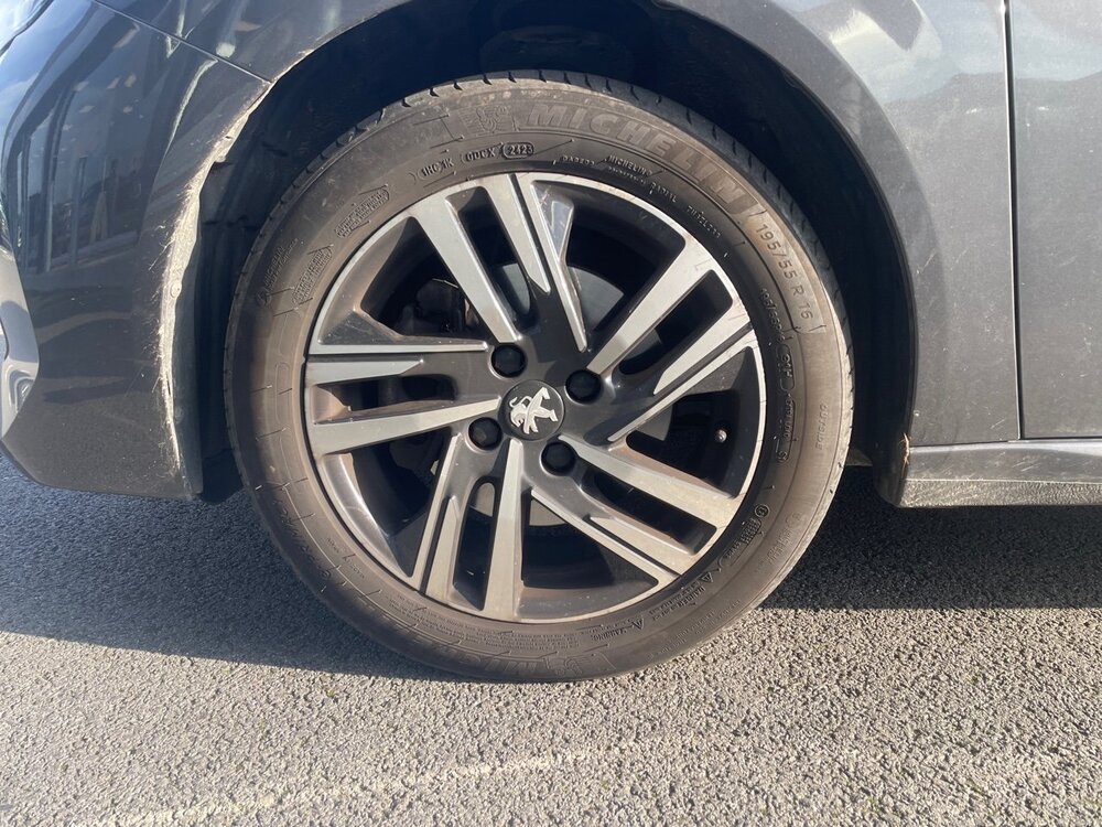 Occasion PEUGEOT 208 208 PureTech 100 S&S EAT8 - Style