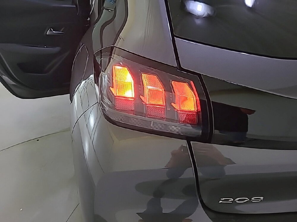 Occasion PEUGEOT 208 208 PureTech 100 S&S EAT8 - Style