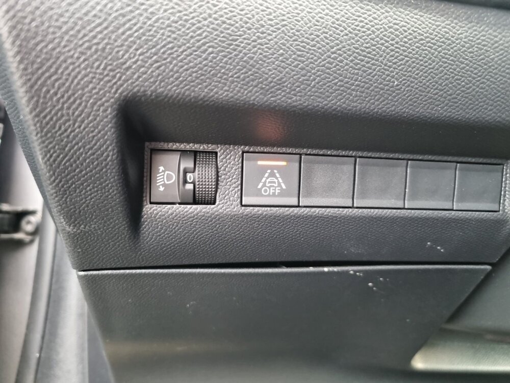 Occasion PEUGEOT 208 208 Electrique 50 kWh 136ch - Allure Pack