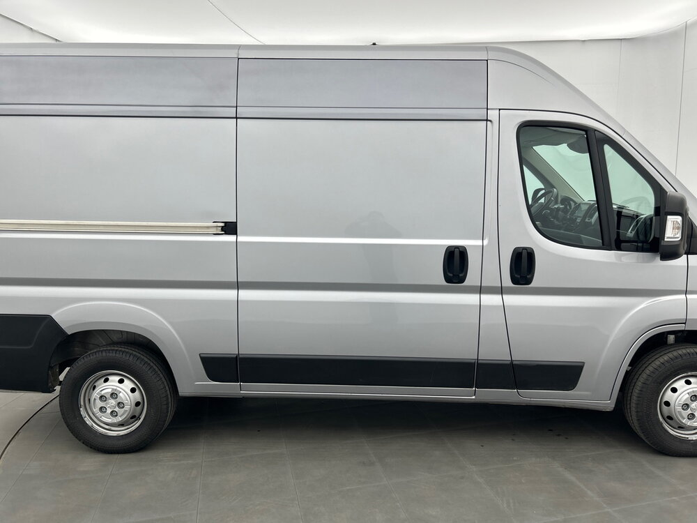Occasion PEUGEOT Boxer BOXER TOLE 3.0 T L2H2 BLUEHDI 120 S&S BVM6