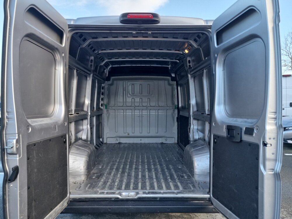 Occasion PEUGEOT Boxer BOXER TOLE 3.0 T L2H2 BLUEHDI 120 S&S BVM6