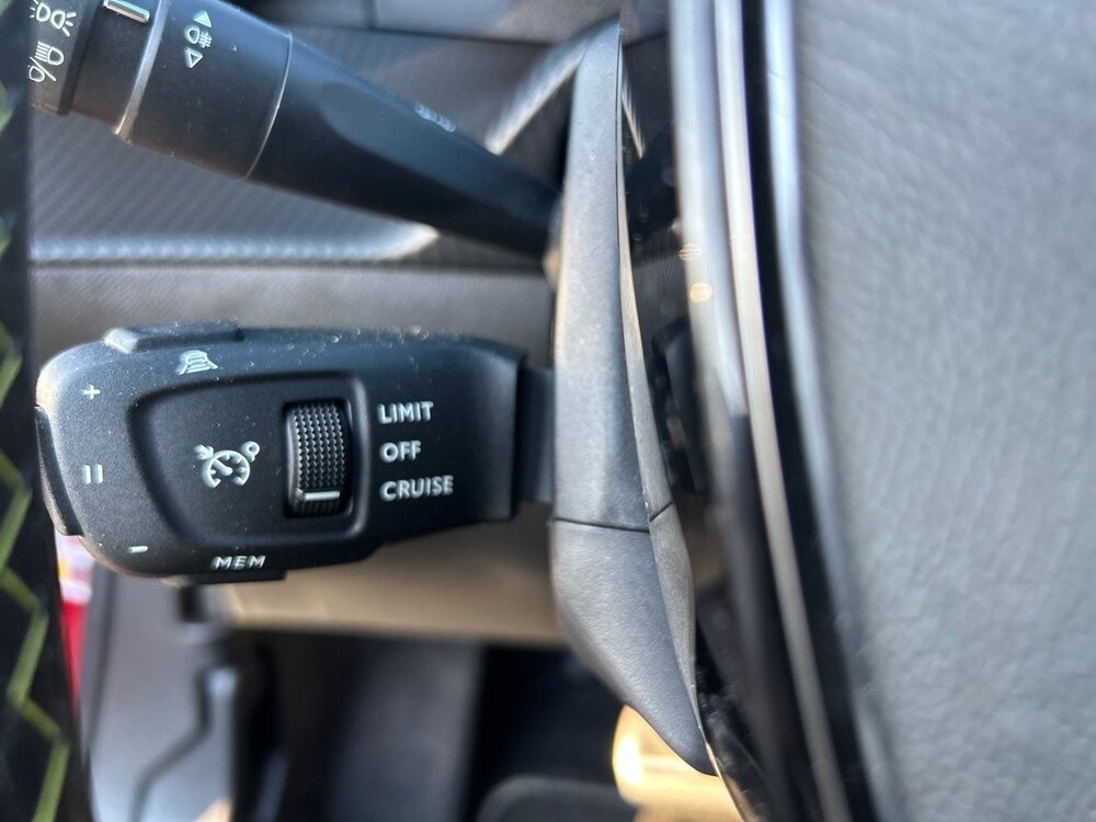 Occasion PEUGEOT 2008 2008 Electrique 136 ch - GT