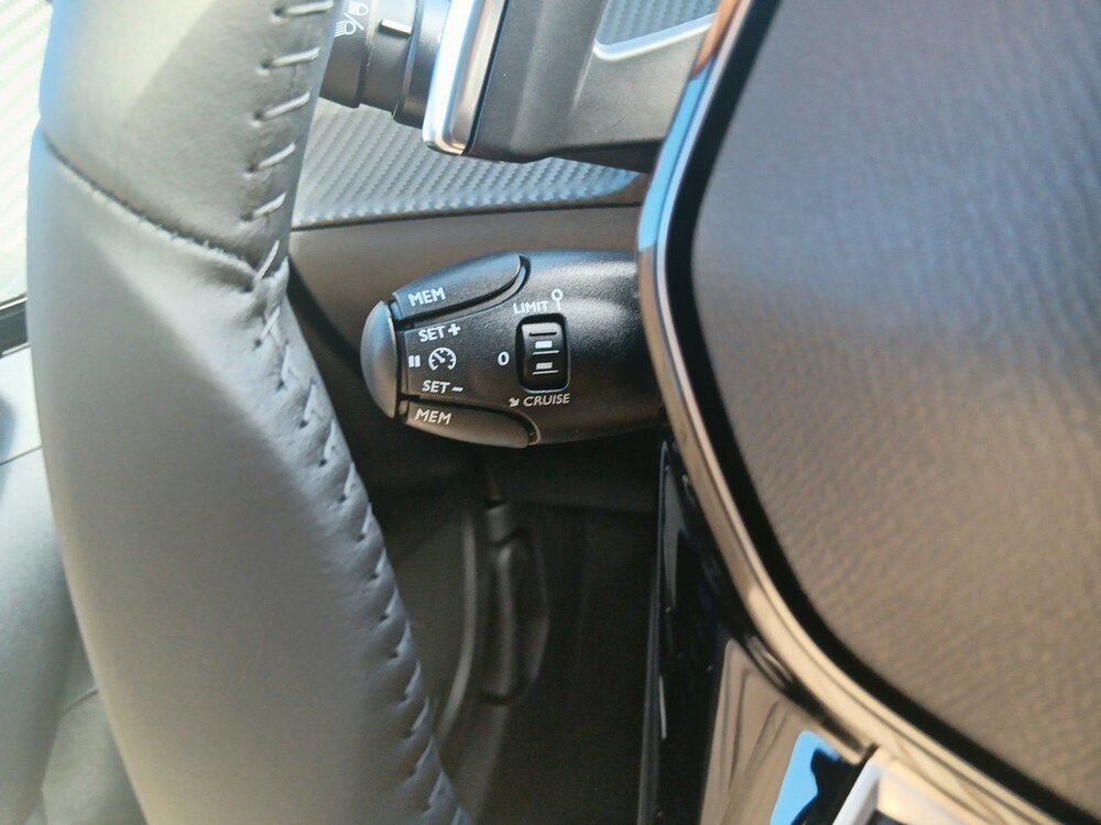 Occasion PEUGEOT 2008 2008 Hybrid 136 e-DCS6 - Allure