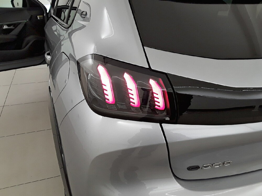 Occasion PEUGEOT 208 208 Electrique 50 kWh 136ch - GT
