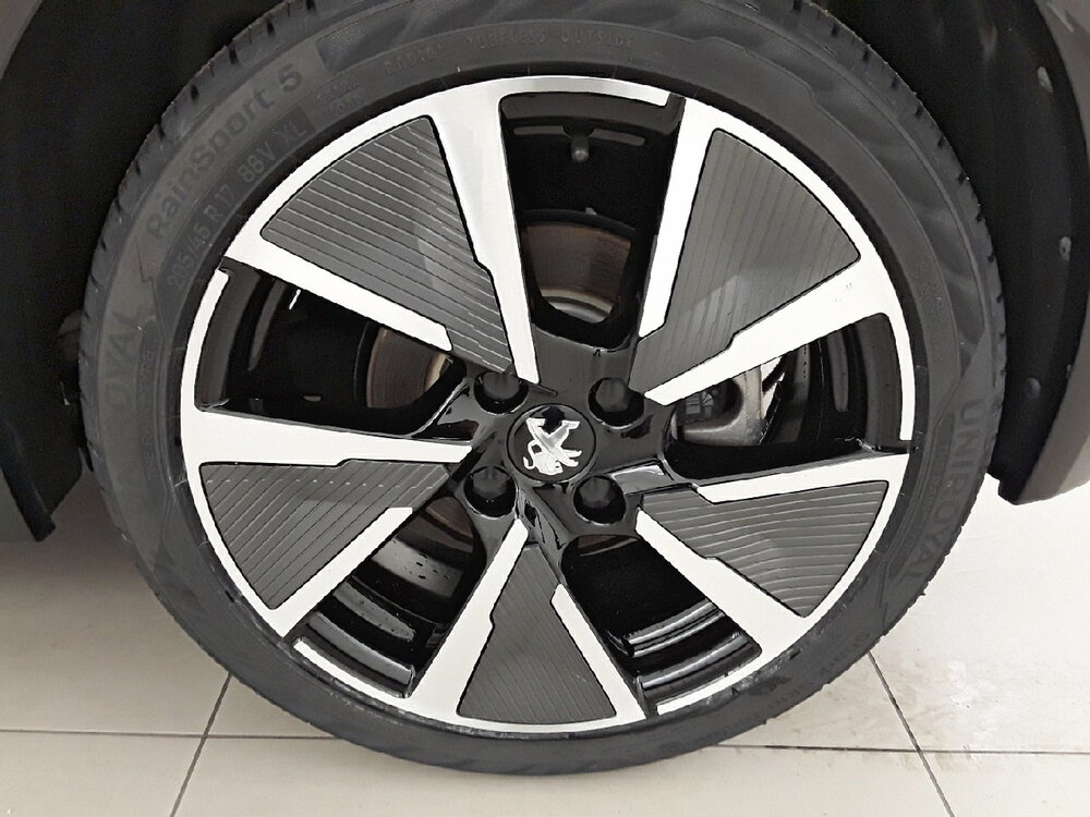 Occasion PEUGEOT 208 208 Electrique 50 kWh 136ch - GT