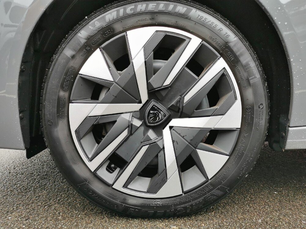 Occasion PEUGEOT 208 208 Hybrid 100 e-DCS6 - Active