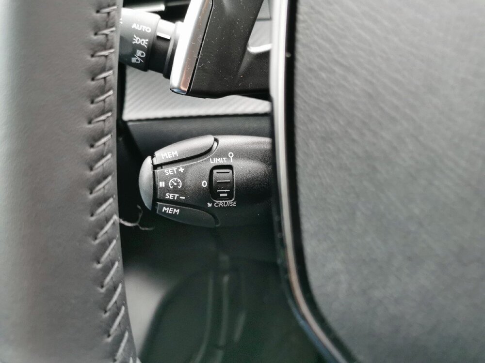 Occasion PEUGEOT 208 208 Hybrid 100 e-DCS6 - Active