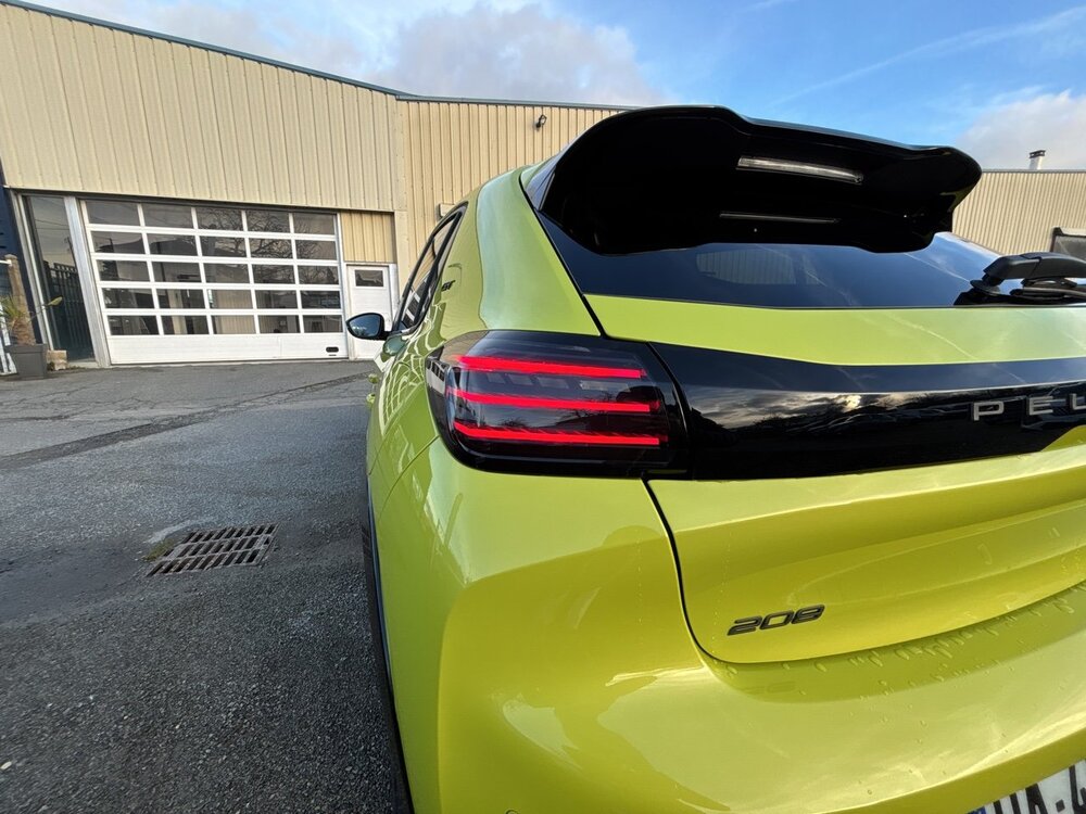 Occasion PEUGEOT 208 208 Hybrid 136 e-DCS6 - GT