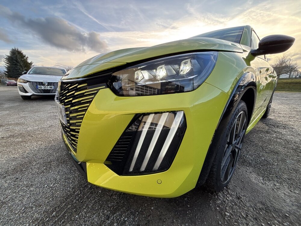 Occasion PEUGEOT 208 208 Hybrid 136 e-DCS6 - GT