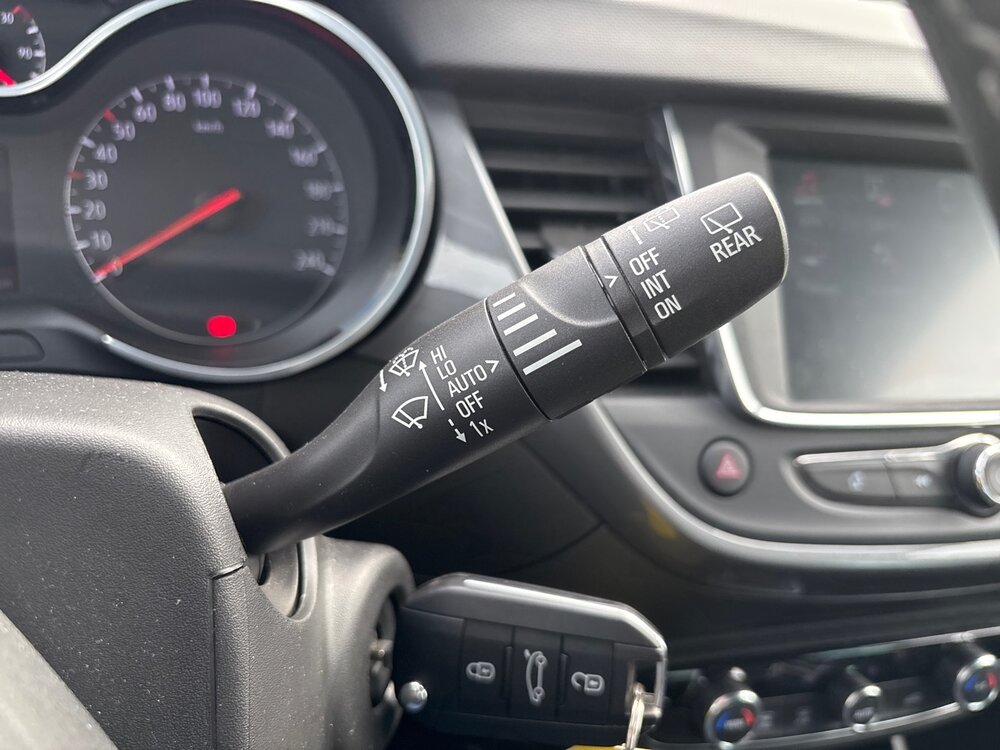 Occasion OPEL Crossland Crossland 1.2 Turbo 110 ch BVM6 - Elegance