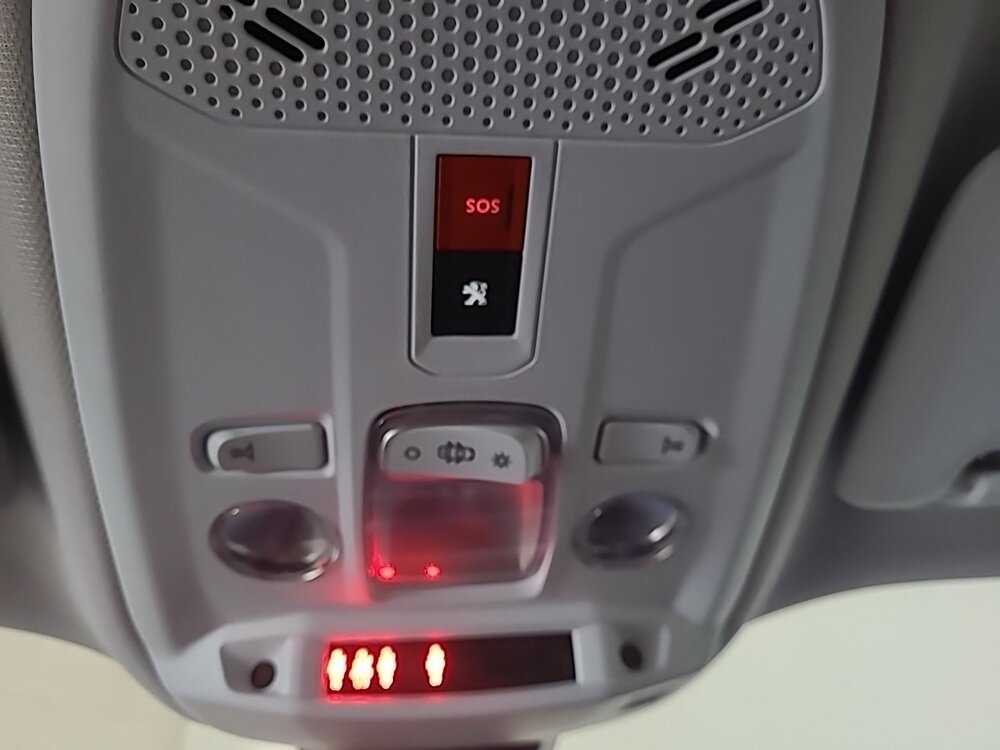 Occasion PEUGEOT 2008 2008 Electrique 136 ch - Allure